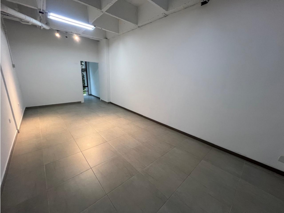 Local en Arriendo Milla de Oro Medellin - 6