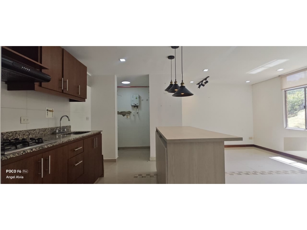Hermoso Apartamento En Arriendo Loma Del Indio — foto 6