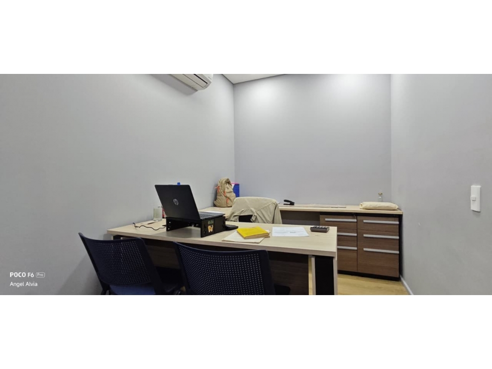 Oficina Amoblada En Venta Sector La Inferior - 6