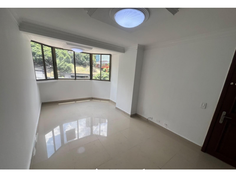 Apartamento En Arriendo Sector Aguacatala - Poblado — foto 6