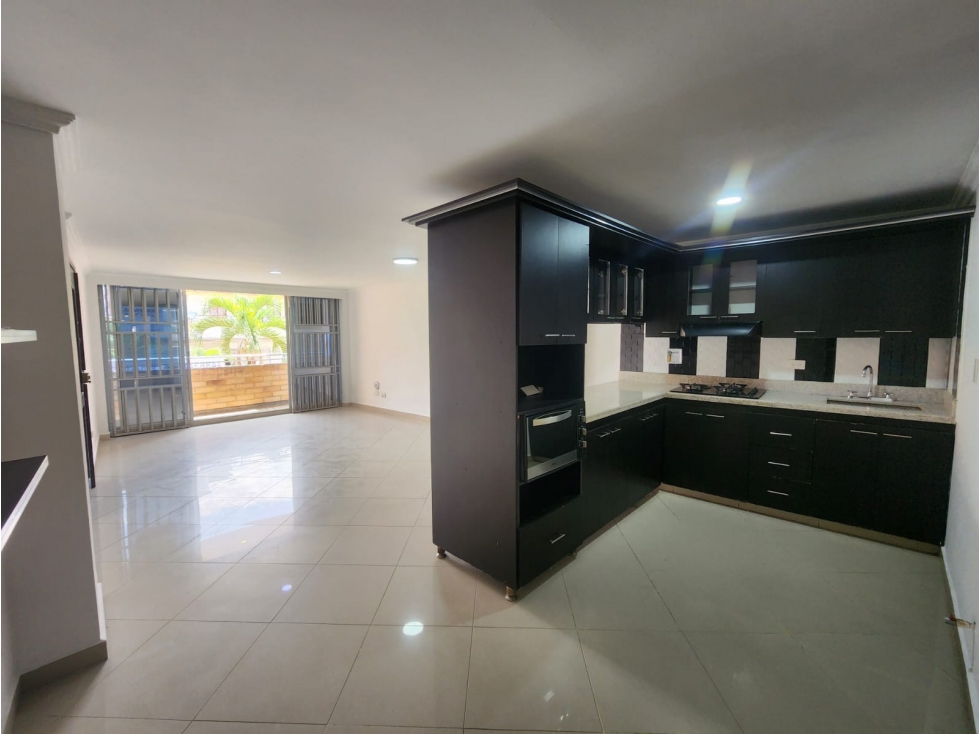 Apartamento en Arriendo La Castellana Medellín — foto 3