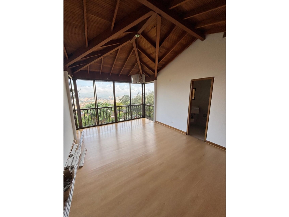 Casa en Arriendo Loma del Chocho Envigado — foto 6
