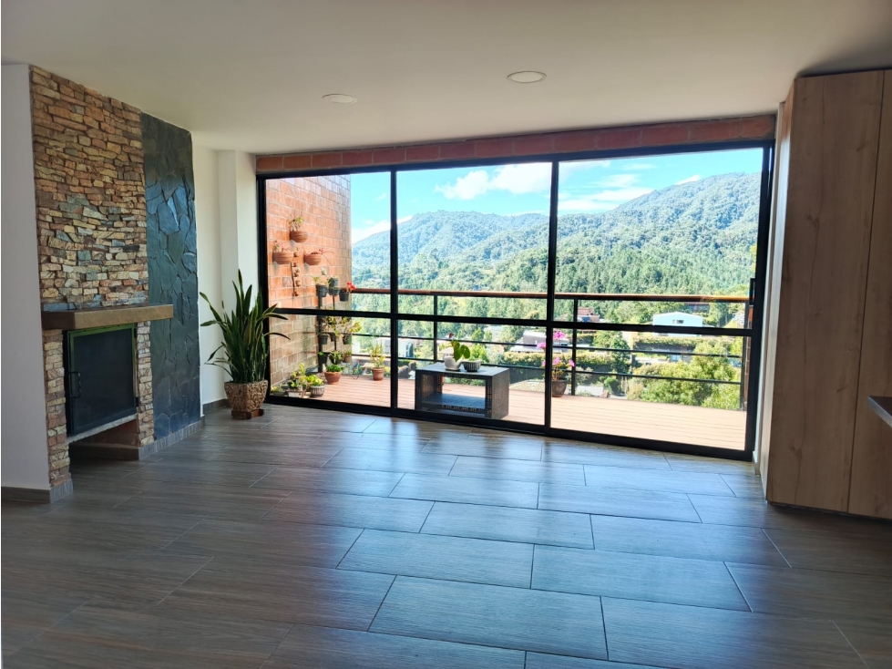 Casa en Venta Loma del Escobero Envigado