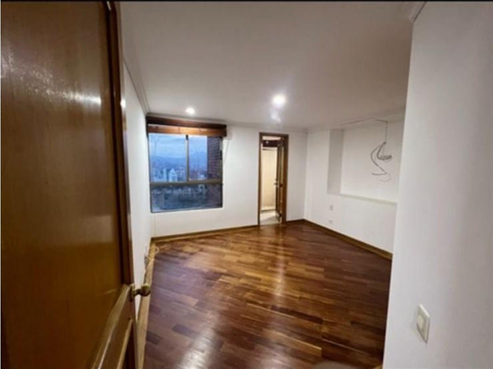Apartamento en Arriendo Los Balsos Medellín — foto 6