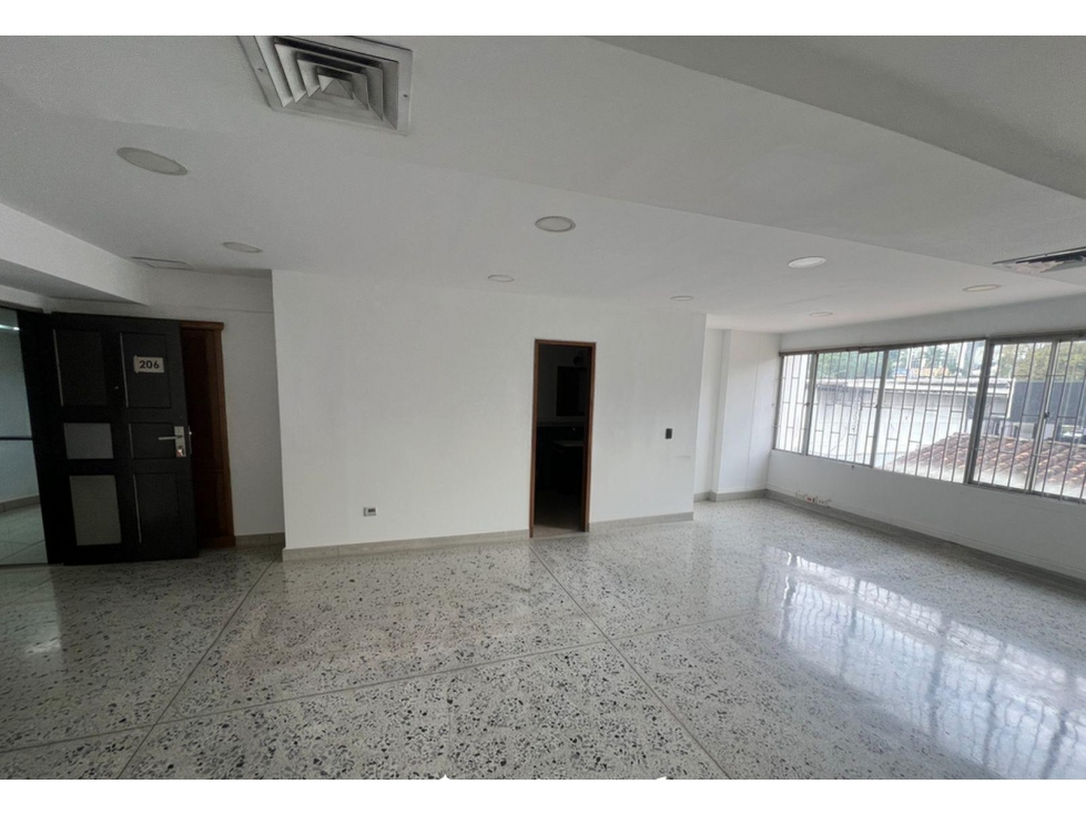 Oficina en Arriendo El Campestre Medellín — foto 6