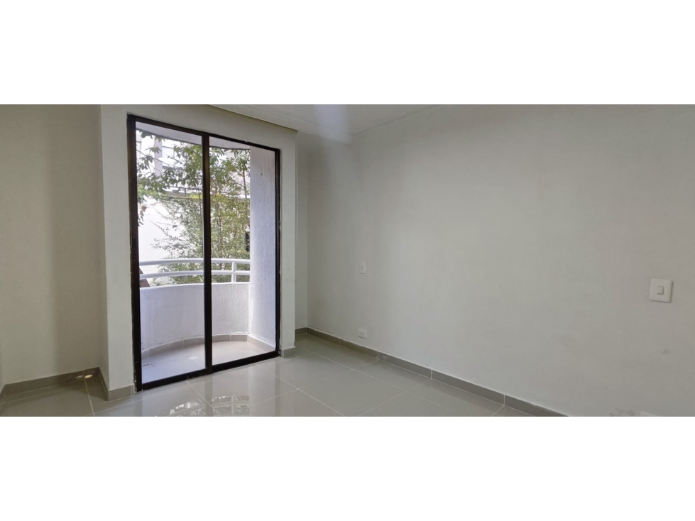 Apartamento en Venta Las Lomas Medellin — foto 3