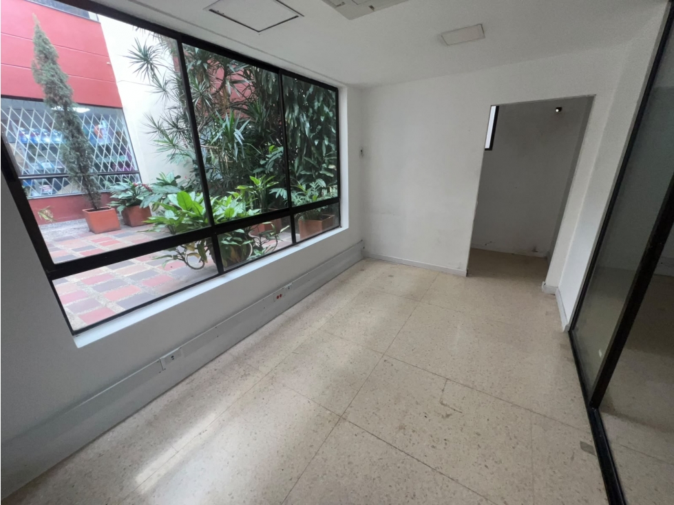 Oficina en Arriendo Las Vegas Medellin — foto 6