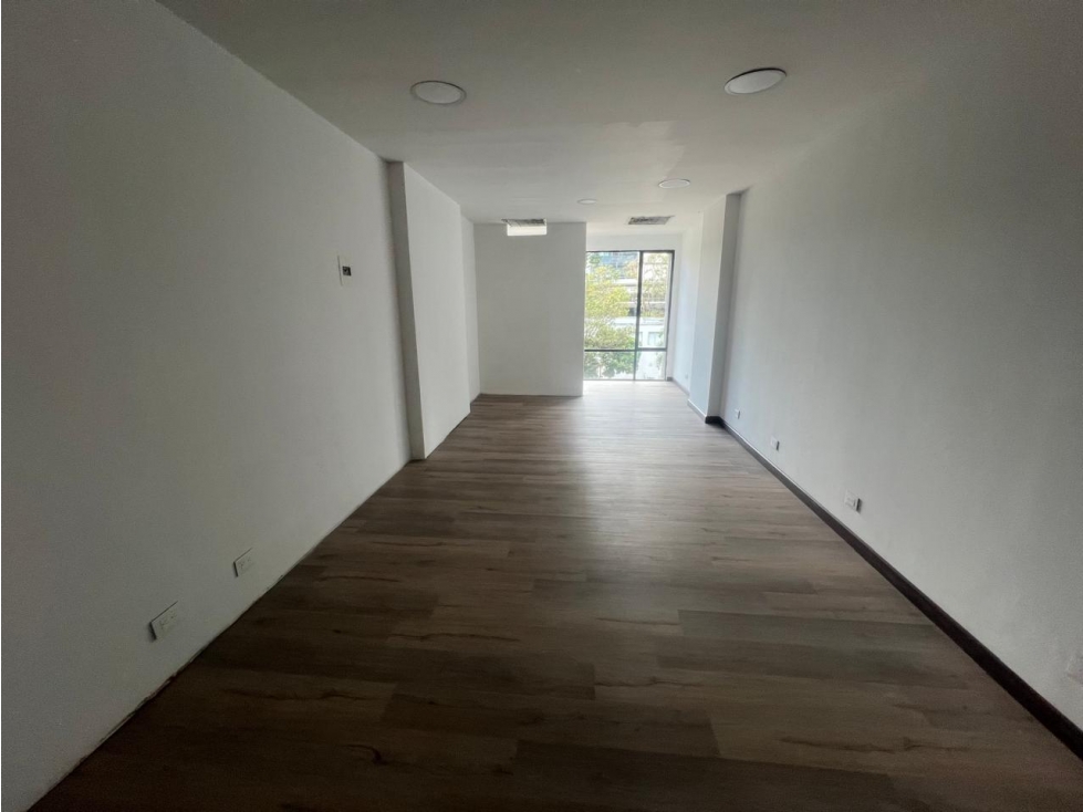 Local en Arriendo Milla de Oro Medellín — foto 4