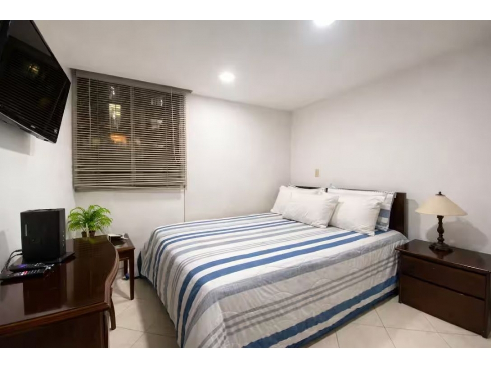 Apartamento Amoblado En Arriendo Sector Loma Del Indio — foto 5