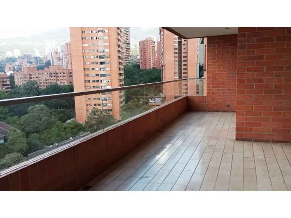Apartamento en Arriendo Los Parra Medellín — foto 2