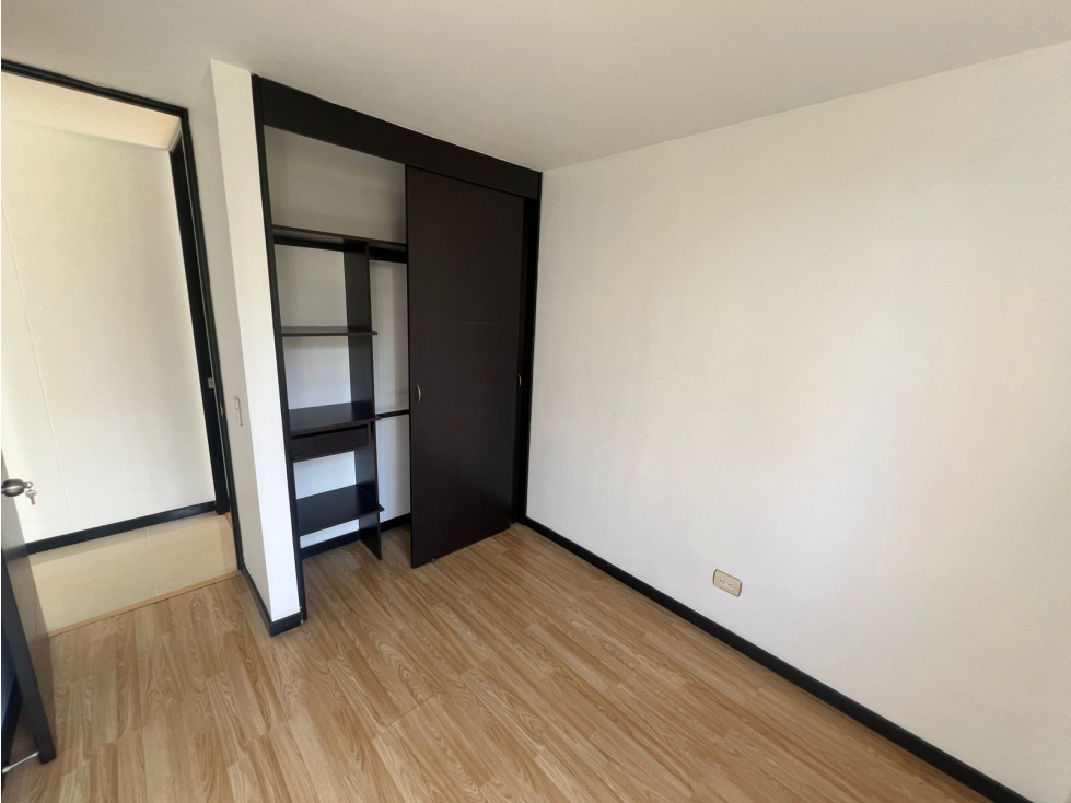 Apartamento en Arriendo Loma Los Gonzalez Medellin — foto 6