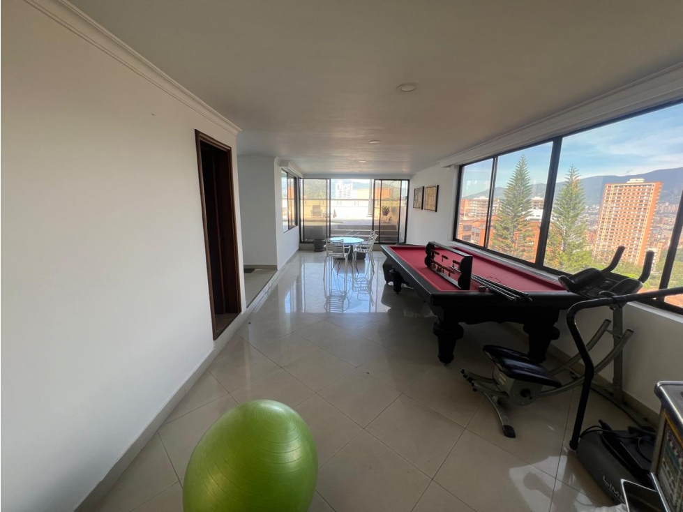 Apartamento en Arriendo Los Balsos Medellin — foto 6