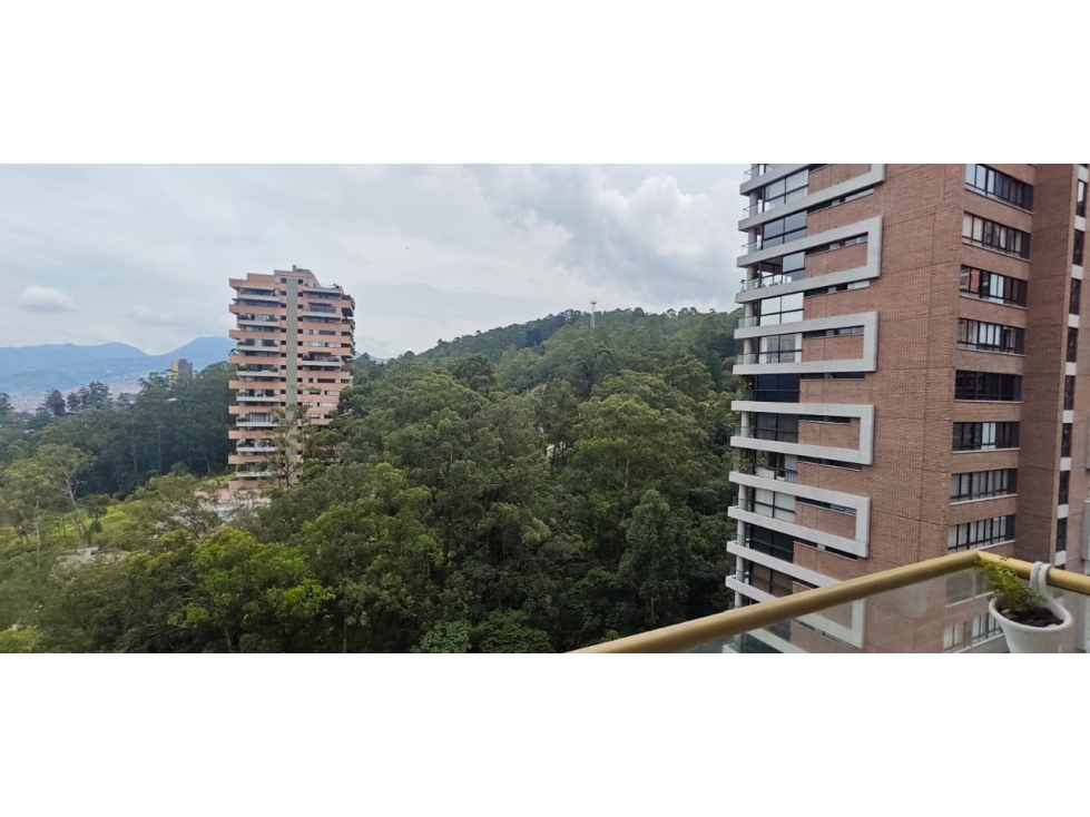 Apartamento AMOBLADO En Arriendo Sector Altos Del Poblado