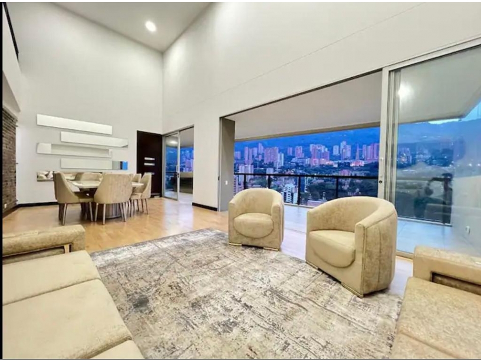 Apartamento en Arriendo en el Sector de el Poblado — foto 2