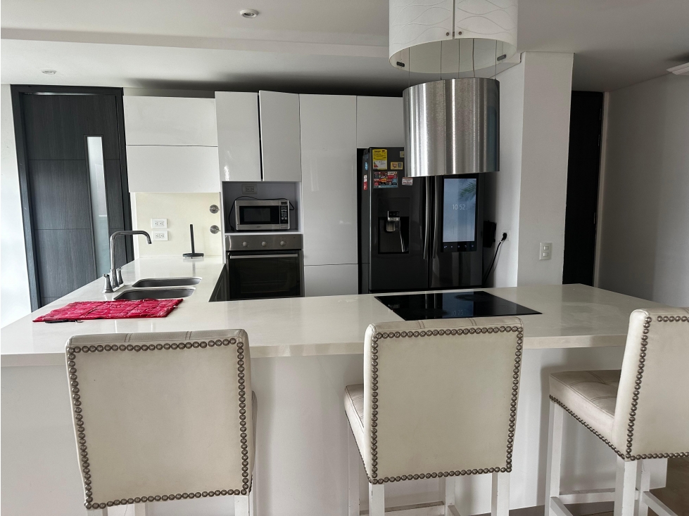 Apartamento en Arriendo en Castropol — foto 2