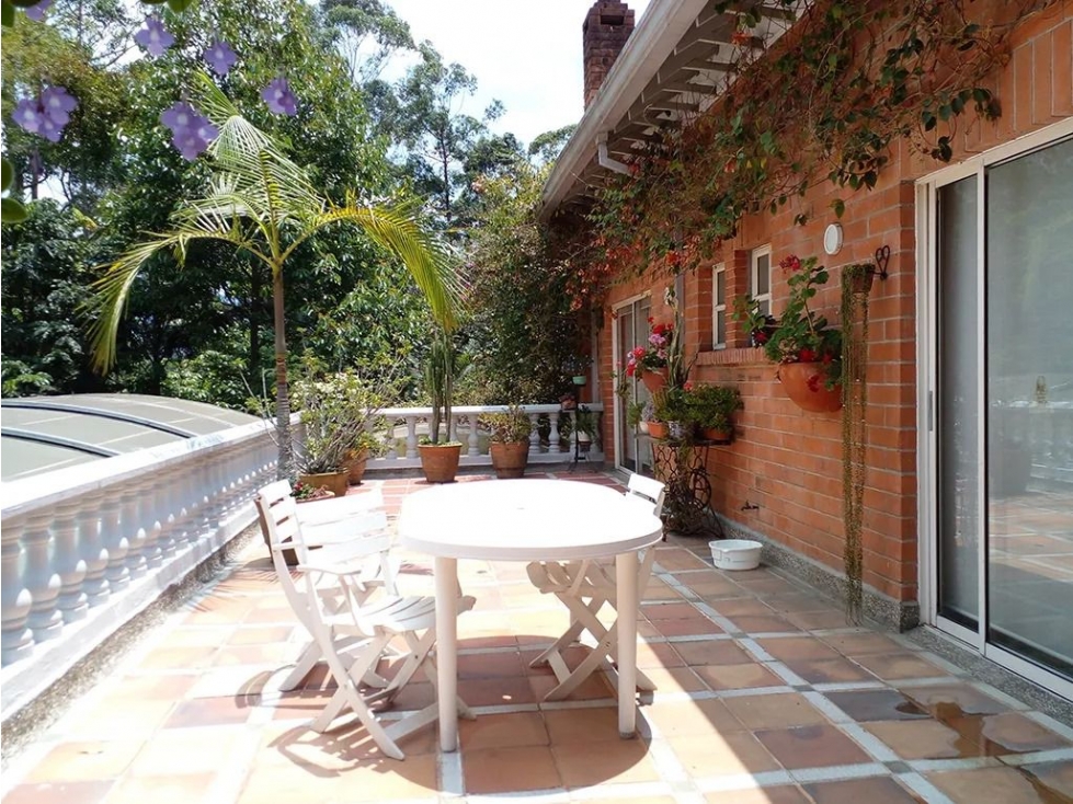 Casa en Arriendo y Venta Los Balsos Medellín — foto 6