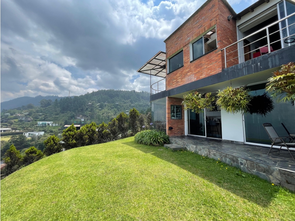 Casa en Arriendo y Venta Las Palmas Medellín — foto 2