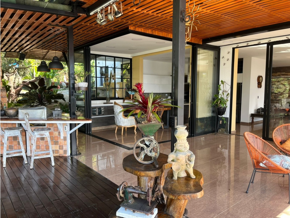 Casa en Arriendo o Venta Las Palmas Medellín