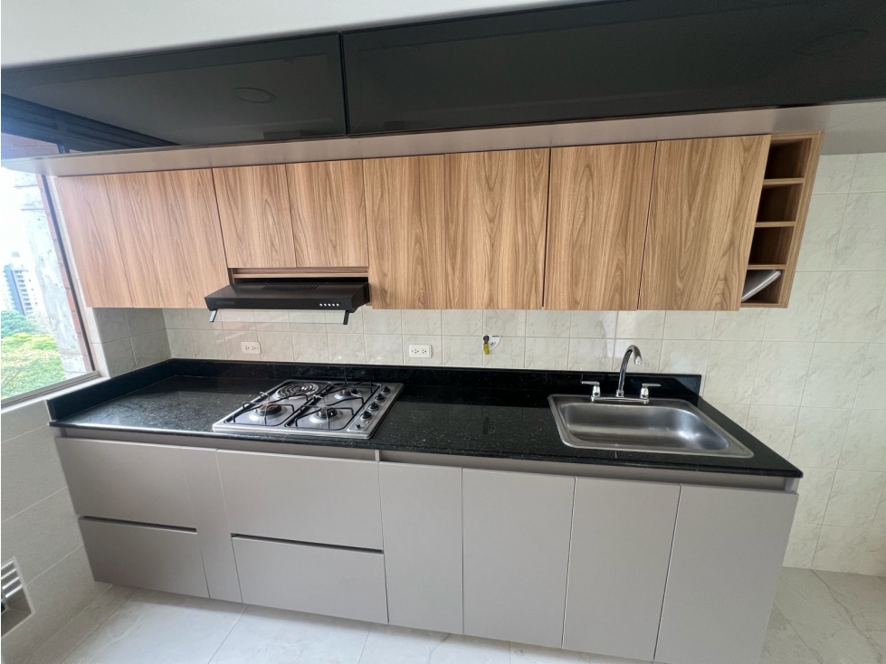 Apartamento en Arriendo Los Balsos Medellín — foto 6