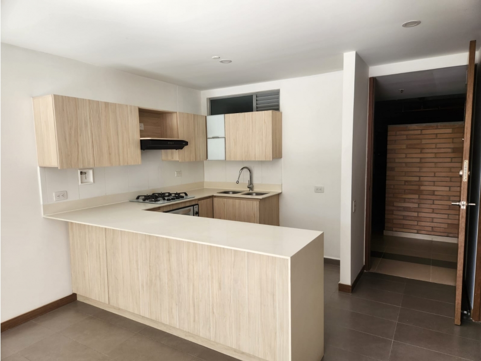 Apartaestudio en Arriendo y Venta Loma Los Gonzalez Medellín — foto 4