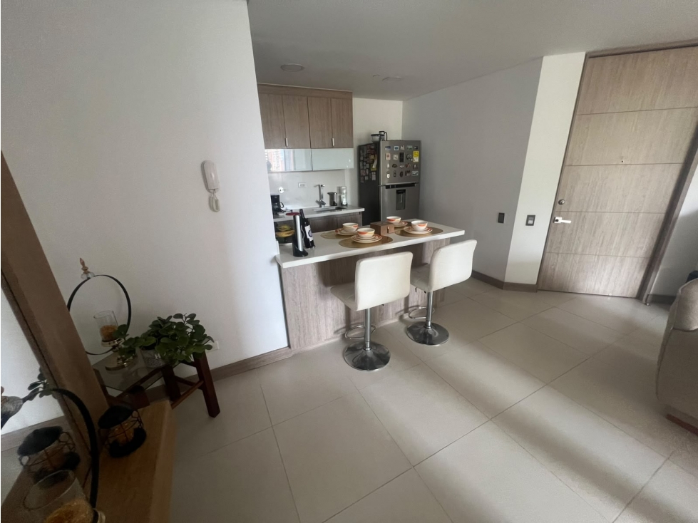 Apartamento en Arriendo Loma del Esmeraldal Envigado — foto 4