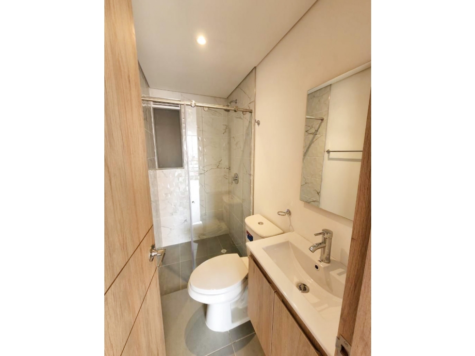 APARTAMENTO EN VENTA EN EL SPRING BOGOTA RENTADO — foto 5
