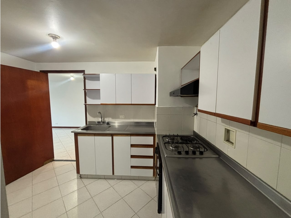 APARTAMENTO EN VENTA EN LOS MOLINOS — foto 2