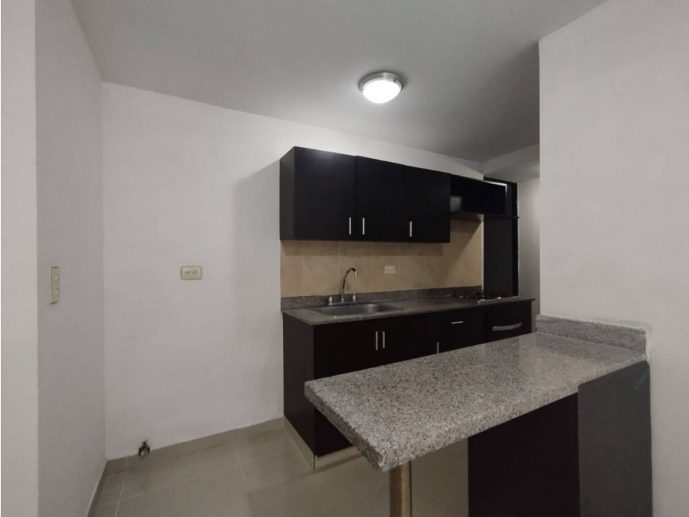 APARTAMENTO EN ARRIENDO EN EL POBLADO - MEDELLIN — foto 3