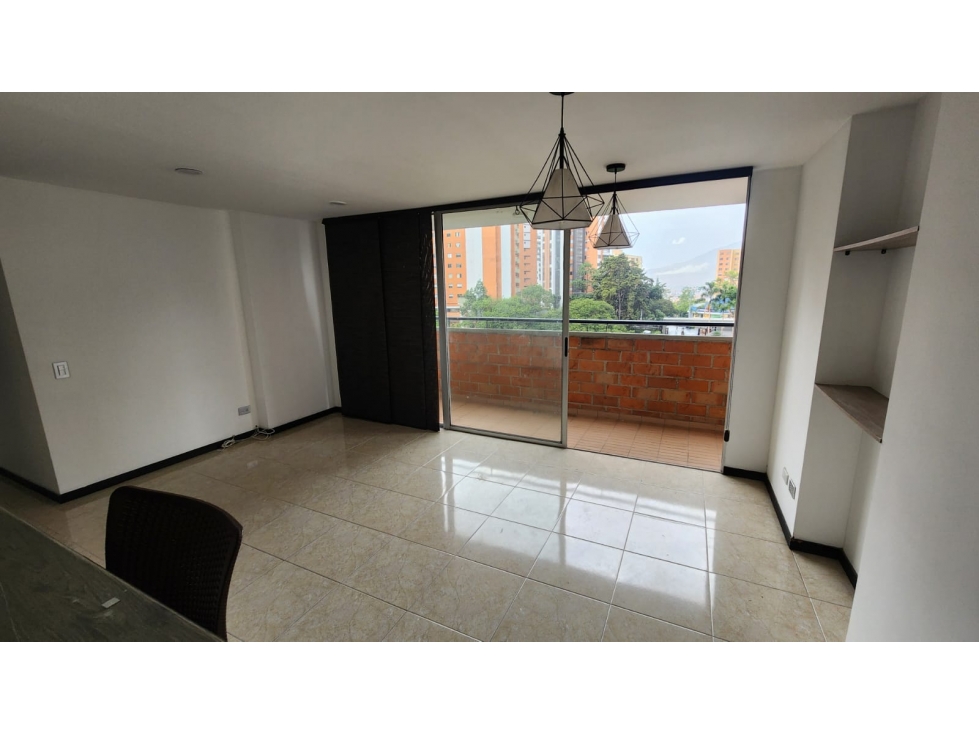 VENTA DE APARTAMENTO EN LA LOMA DE LOS BERNAL MEDELLIN ANTIOQUIA