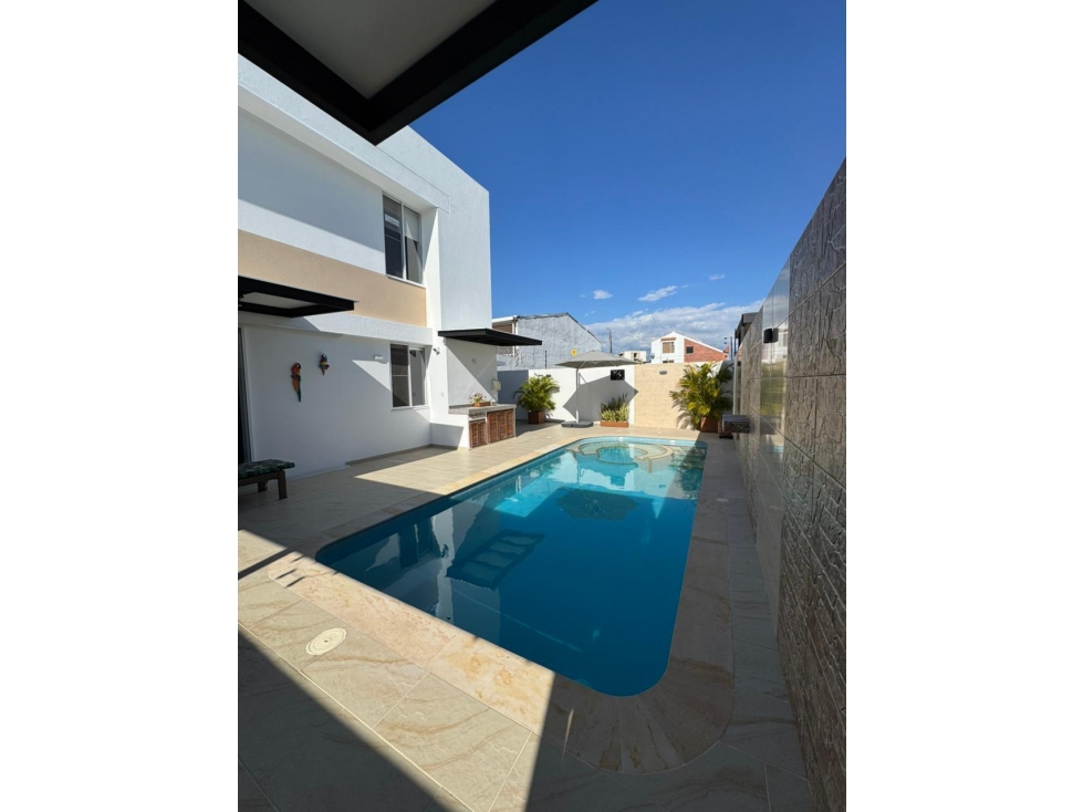 CASA EN VENTA EN RICAURTE - CUNDINAMARCA