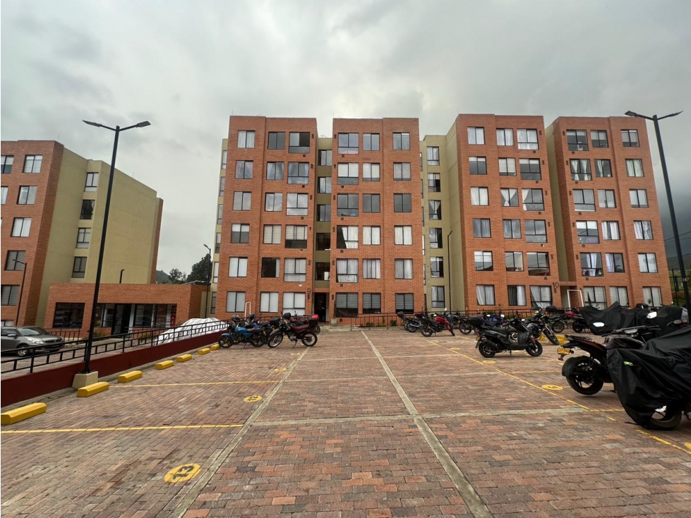 APARTAMENTO EN VENTA ENTRE BOSQUES EN LA CALERA