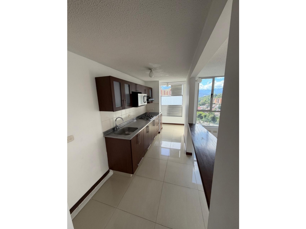 APARTAMENTO EN ARRIENDO EN SAN DIEGO - MEDELLÍN — foto 3