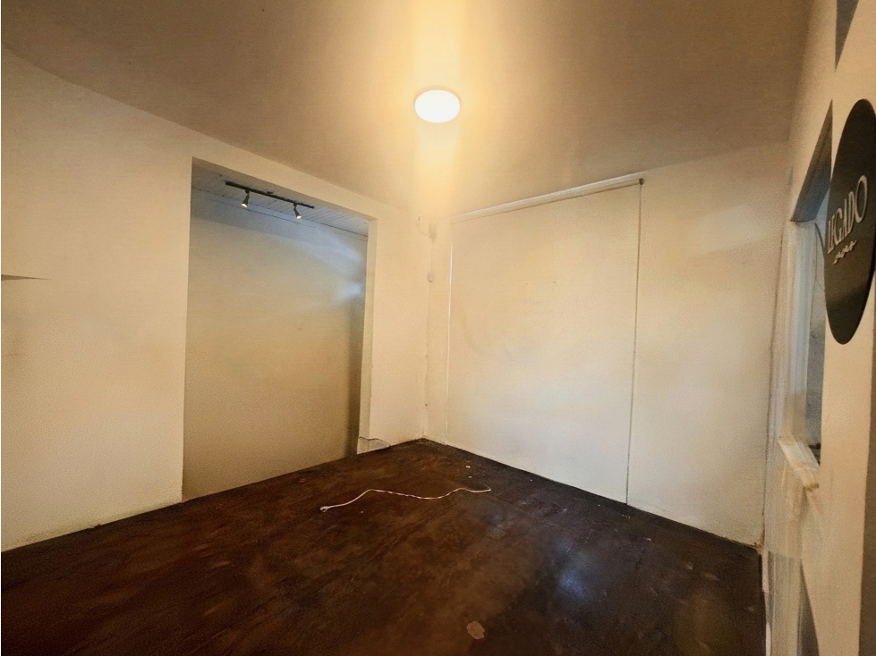 LOCAL COMERCIAL EN ARRIENDO EN QUINTA CAMACHO - BOGOTA — foto 2