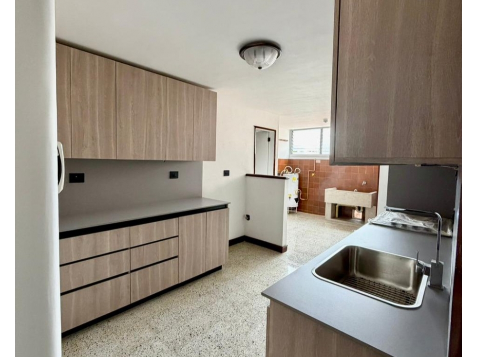 APARTAMENTO EN VENTA EN LAURELES — foto 4