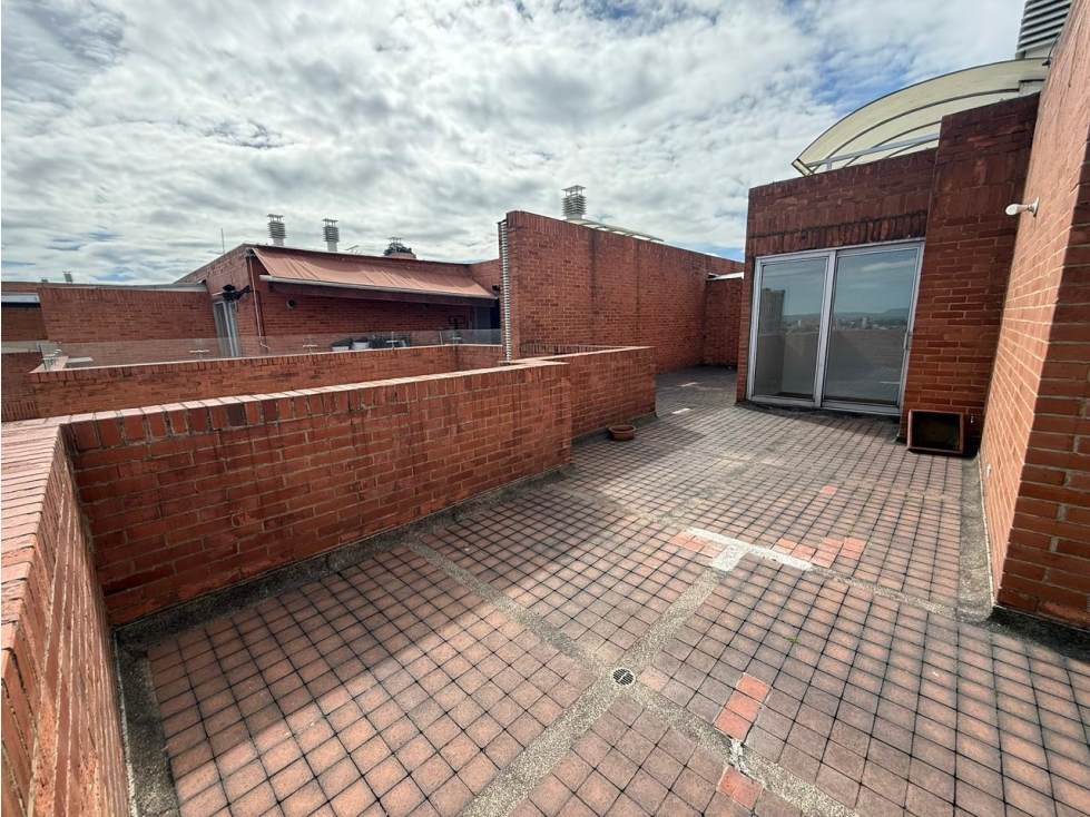 PENTHOUSE EN VENTA EN POPULAR MODELO BOGOTA — foto 3