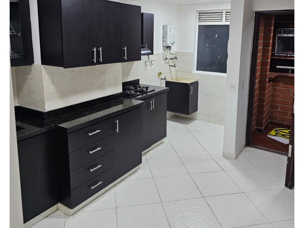 APARTAMENTO EN VENTA EN CALAZANS MEDELLIN — foto 4