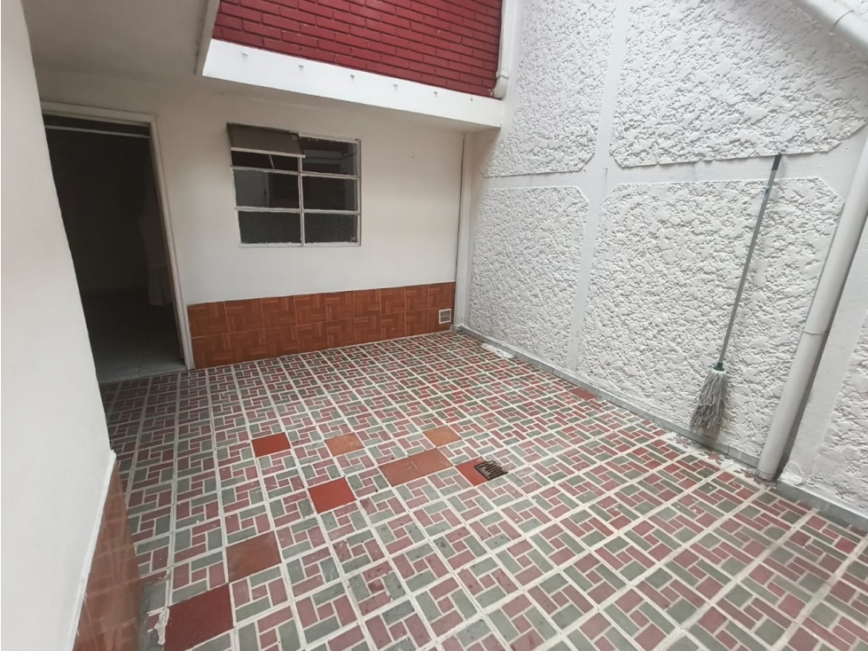 CASA EN VENTA EN LA CLARITA - BOGOTA