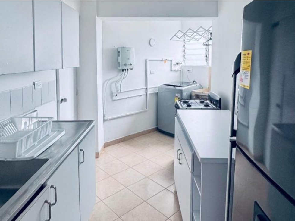 APARTAMENTO EN VENTA EN CALAZANS - MEDELLIN — foto 2