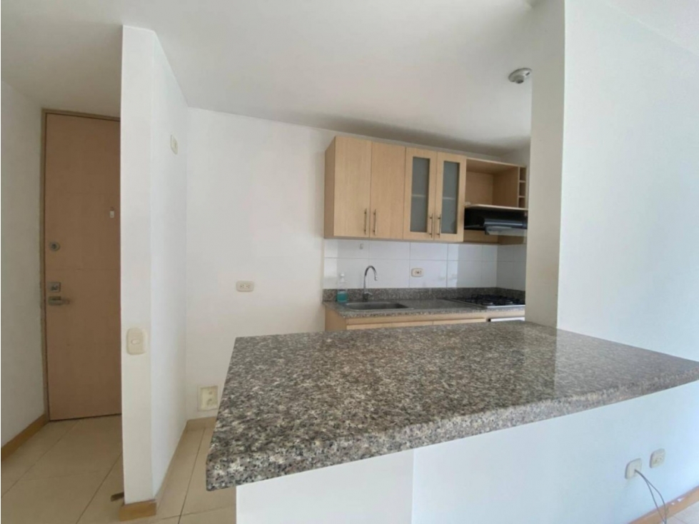 APARTAMENTO EN ARRIENDO EN EL POBLADO — foto 6