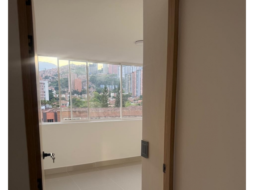 APARTAMENTO EN VENTA EN CALASANZ — foto 5
