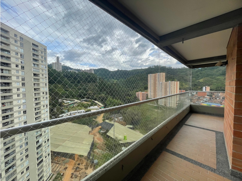 APARTAMENTO EN VENTA EN SABANETA — foto 2