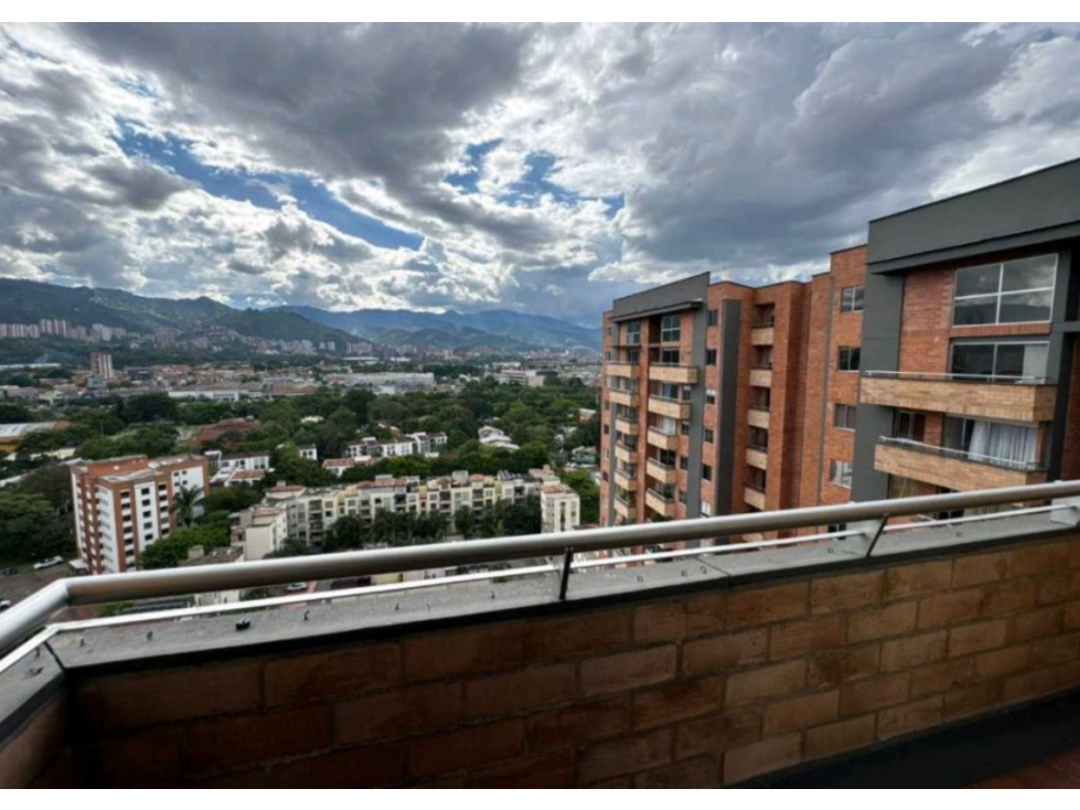 PENTHOUSE EN VENTA EN EL POBLADO