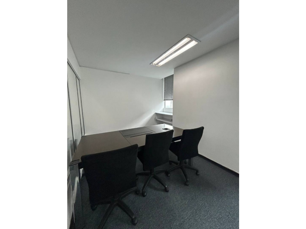 OFICINA EN ARRIENDO EN LA MILLA DE ORO MEDELLÍN — foto 5