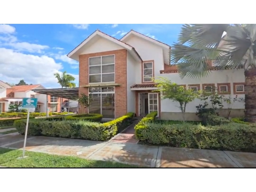 SE VENDE CASA EN PRADERA - FUSAGASUGÁ