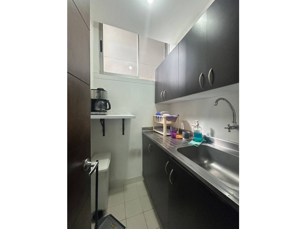 OFICINA EN ARRIENDO EN LA MILLA DE ORO MEDELLÍN — foto 6