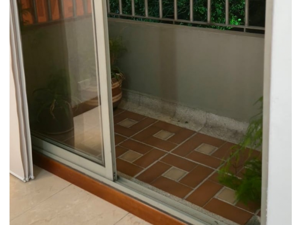 APARTAMENTO EN VENTA EN LA CASTELLANA MEDELLIN — foto 4