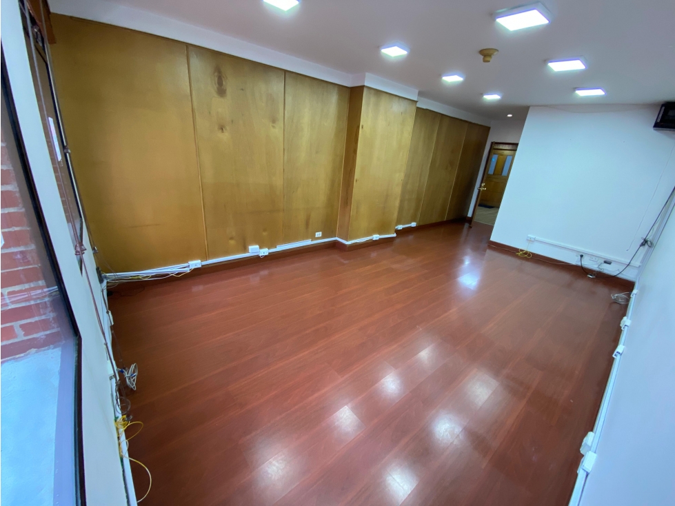 OFICINAS EN ARRIENDO EN BAVARIA -BOGOTA — foto 2