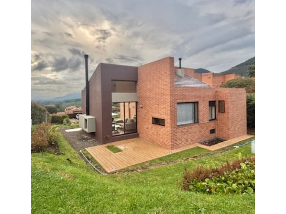 SE VENDE CASA EN LA CALERA - CUNDINAMARCA