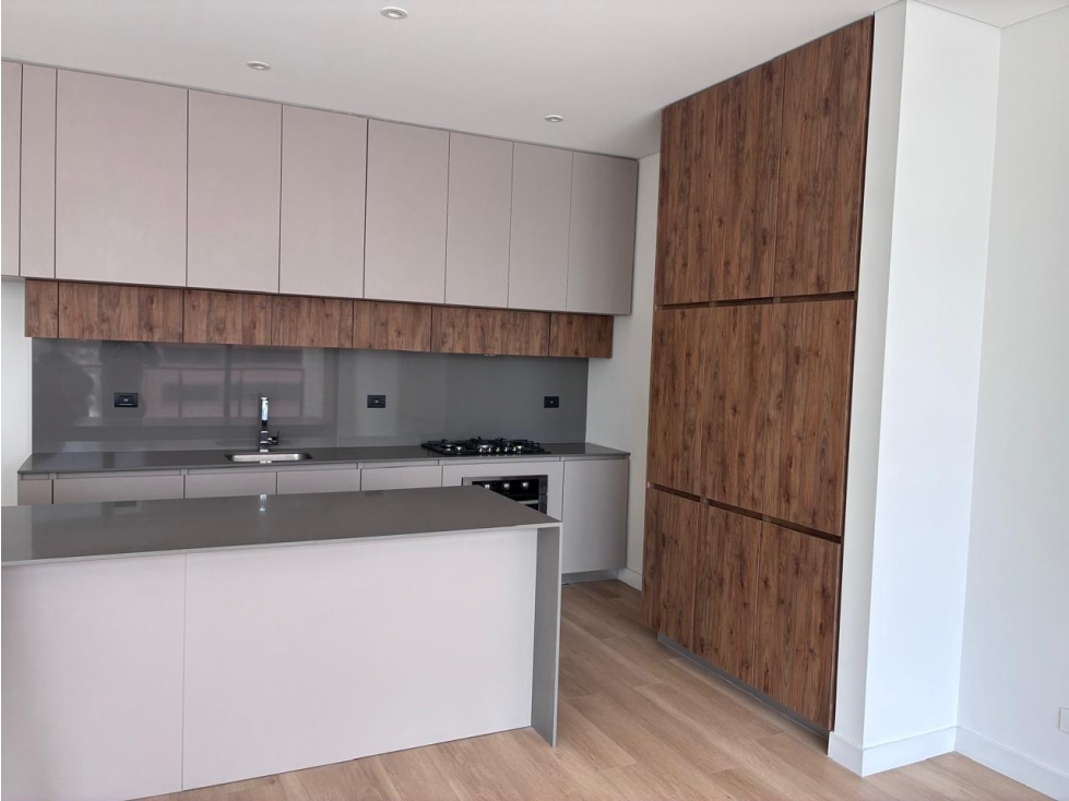 APARTAMENTO EN VENTA PARA ESTRENAR EN CHICO NAVARRA - BOGOTA — foto 2