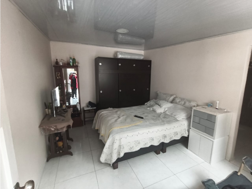 CASA EN VENTA EN LA CLARITA - BOGOTA — foto 2